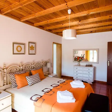 Vale Do Grou Natura Country house Obidos