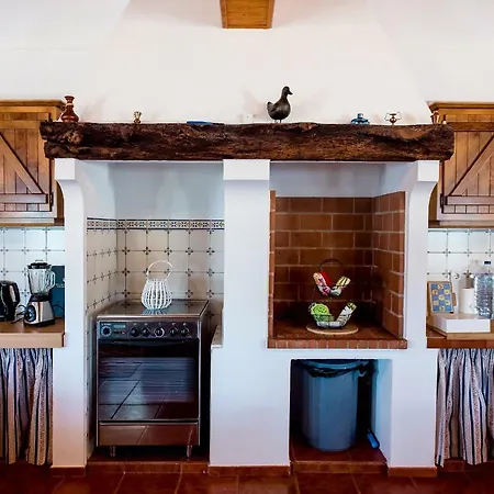 Εξοχικό σπίτι Vale Do Grou Natura